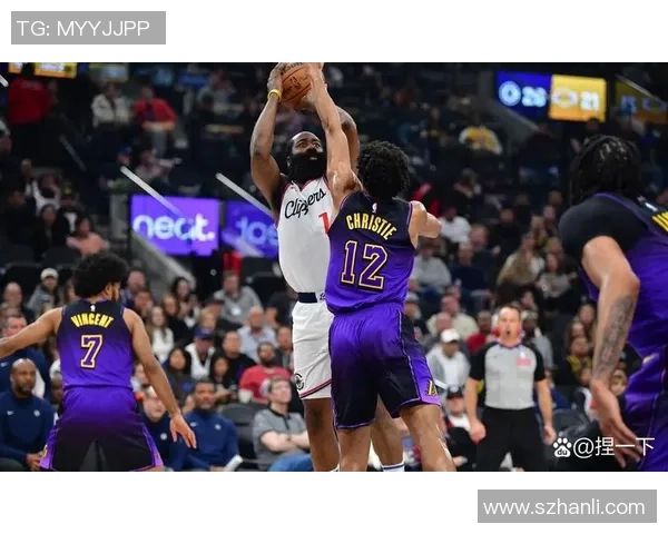 掘金与湖人精彩对决录像回顾全场亮点与精彩瞬间分析 掘金与湖人精彩对决录像回顾全场亮点与精彩瞬间分析