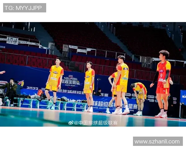 男篮红队激战香港队全力争胜展现实力与团队精神